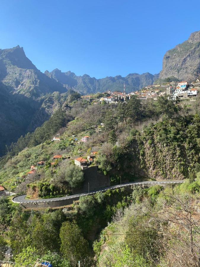 Vivenda Ribeiro - Curral Das Freiras Exterior photo